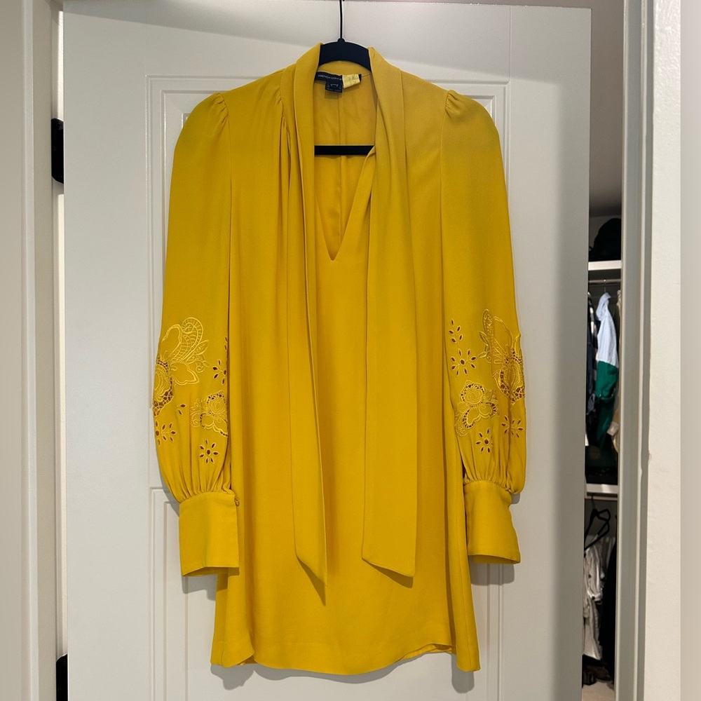 French Connection Amrita Eyelet-detail Crepe Dress In Citrus